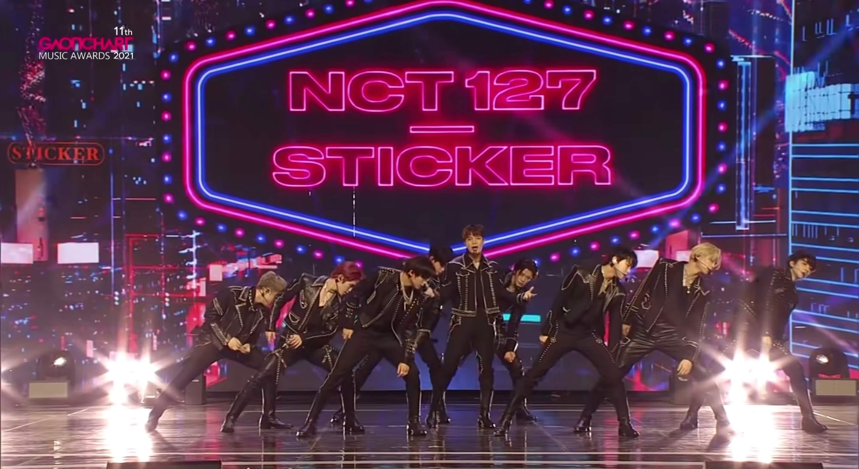 NCT 127 - Favorite+Sticker｜제11회 가온차트 뮤직어워즈｜GAONCHART MUSIC AWARDS CLIP