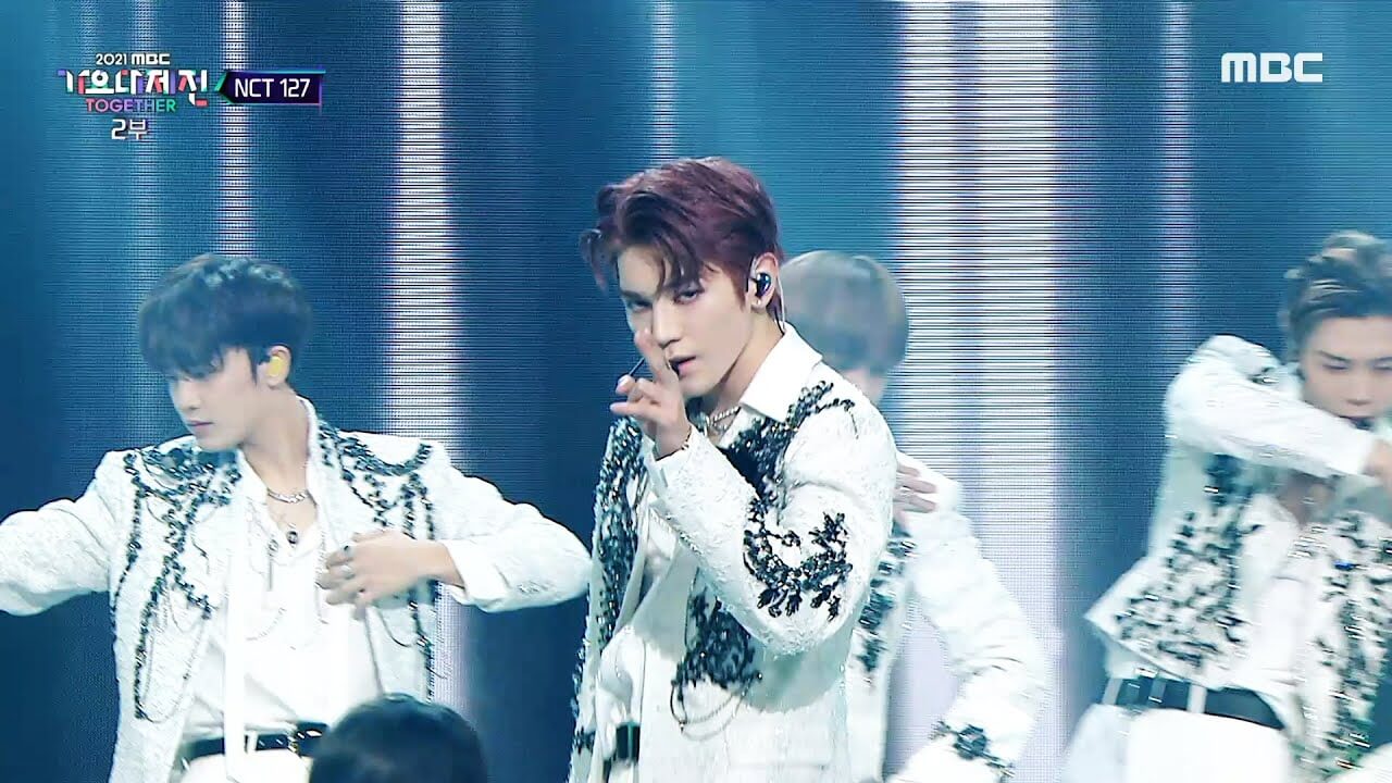 NCT 127, 강렬하고 섹시한 ‘Sticker’ 무대♬ㅣ2021 SBS 가요대전(2021sbsgayo)ㅣSBS ENTER. - YouTube